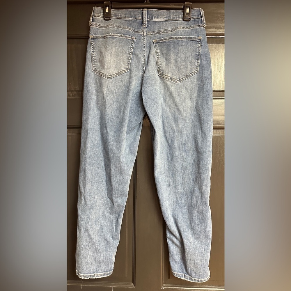 Sol Distressed Cut Out Curvy Mom Jeans High Rise Junior’s Size 7/28W - Picture 2 of 11